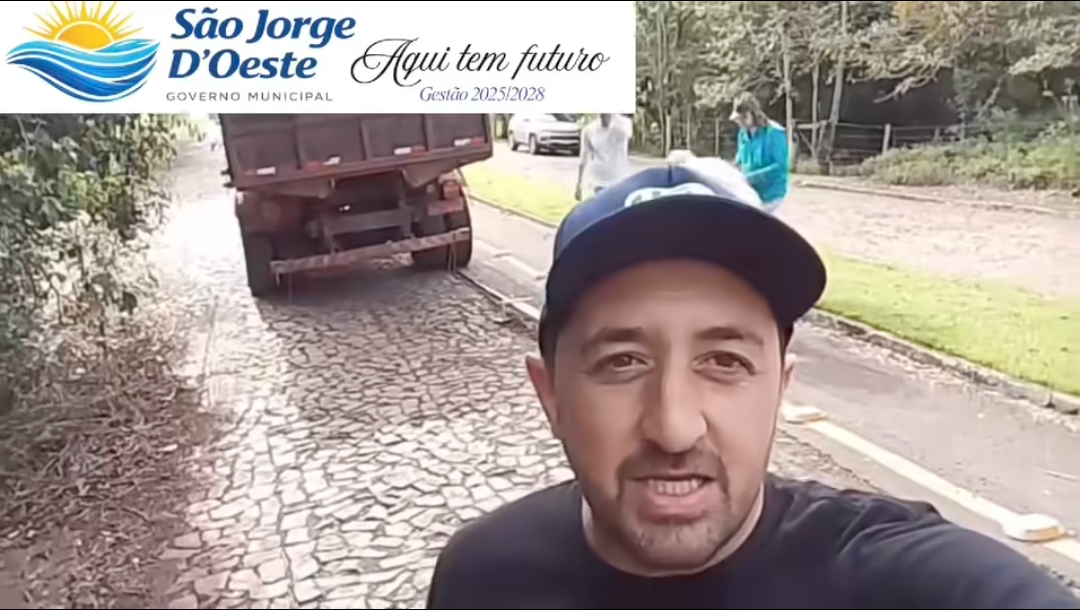 Prefeito Gelson Coelho intensifica ações para viabilizar recapeamento na avenida de acesso aos Lagos do Iguaçu e na Linha São Cristóvão